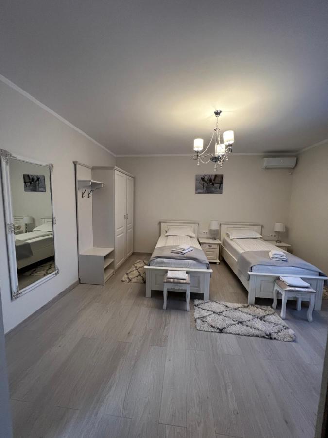 Pensiunea Izora Crisan  Buitenkant foto